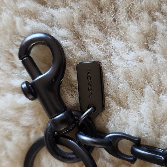 Adorable NWOT Coach Pink Leather Rexy Key Chain or Bag Charm 🦖🩷 - Picture 5 of 11